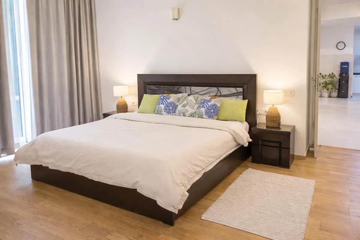 IREOグランドアーチ 3BHK — グルガオン駐在員向け家具付き賃貸 in セクター58、ゴルフコース・エクステンション・ロード